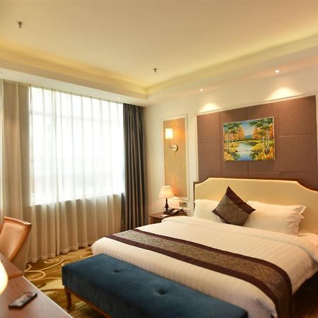 Hong Van Grand Hotel Mong Cai Luaran gambar