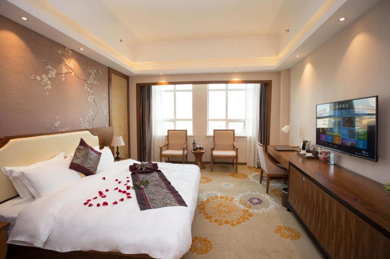 Hong Van Grand Hotel Mong Cai Luaran gambar