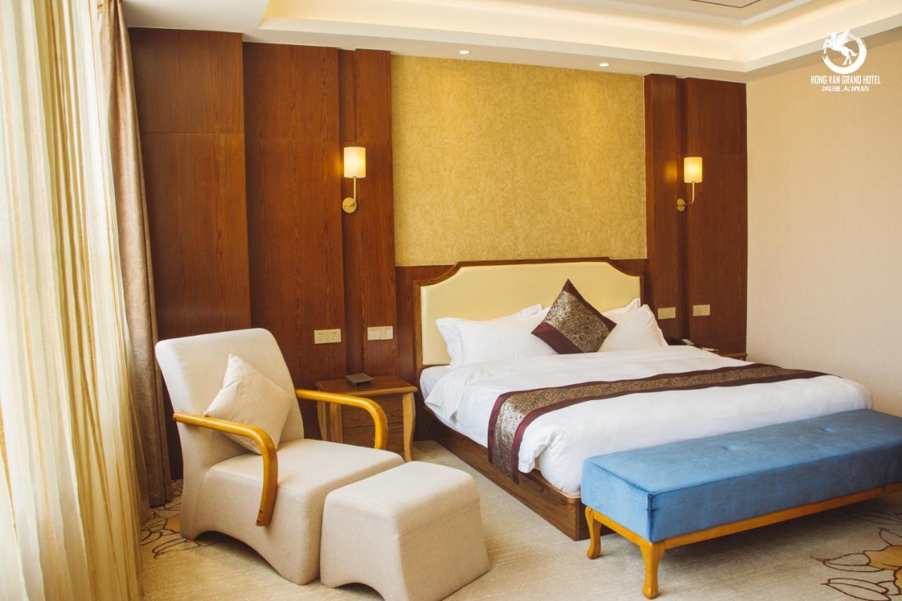 Hong Van Grand Hotel Mong Cai Luaran gambar
