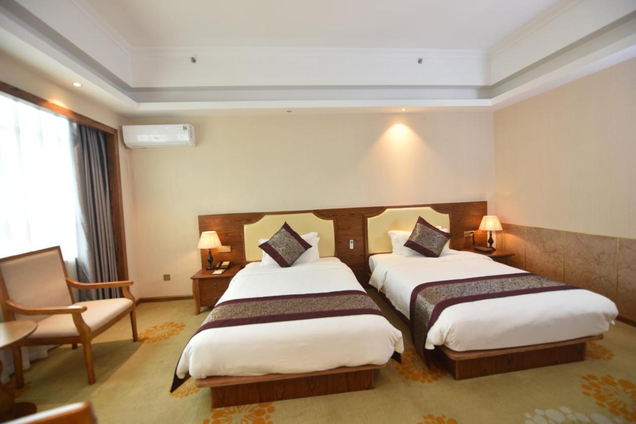 Hong Van Grand Hotel Mong Cai Luaran gambar
