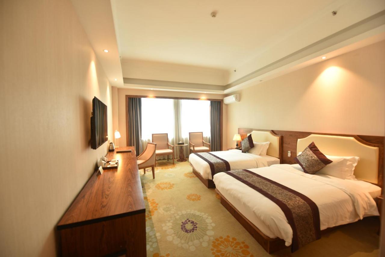 Hong Van Grand Hotel Mong Cai Luaran gambar