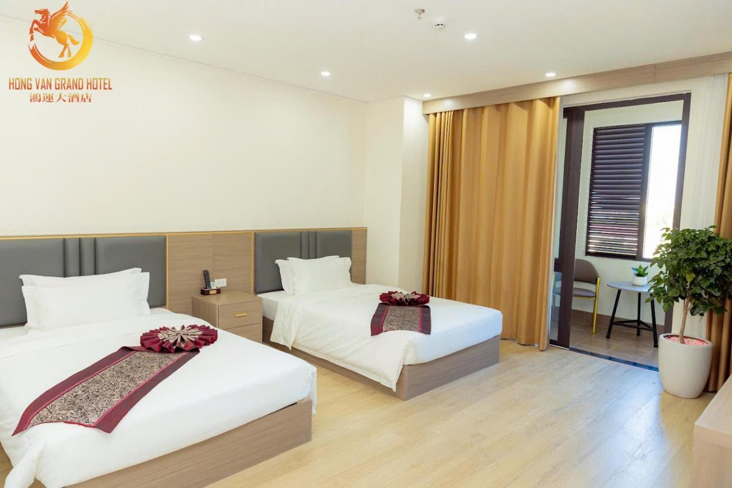 Hong Van Grand Hotel Mong Cai Luaran gambar